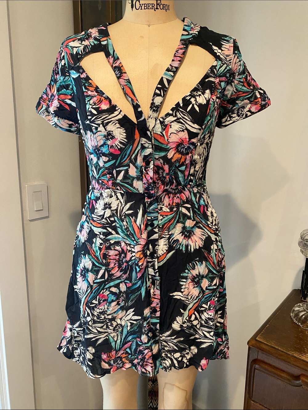 Floral Cutout Mini Dress in Black and Pink - Women